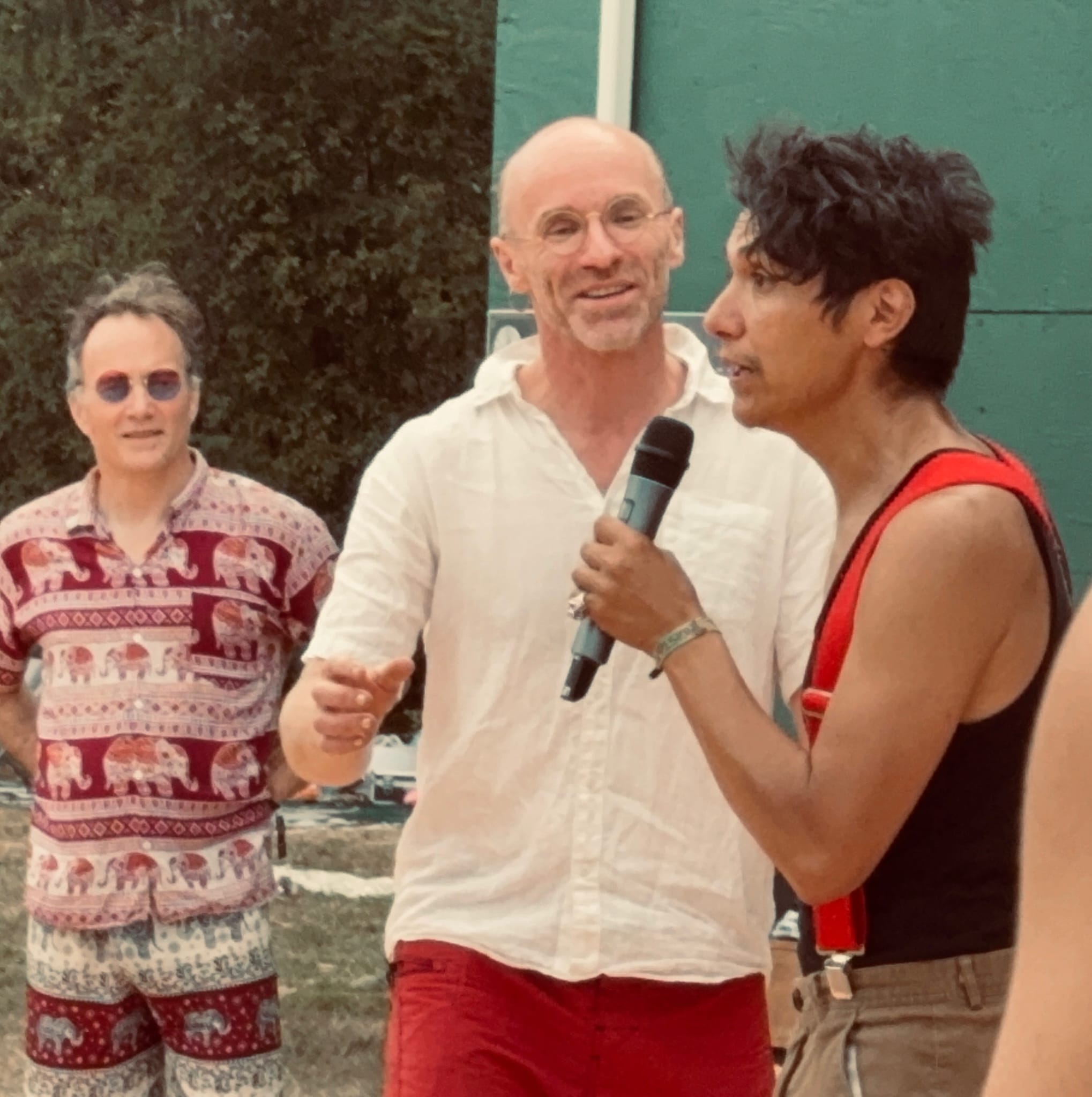 A participatory dance workshop
